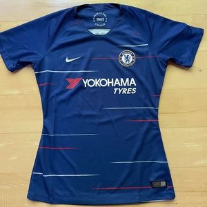 Official CHELSEA FC Jersey/Stadium Shirt Authentic 2018